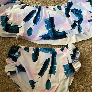 SHEIN BATHING SUIT SET